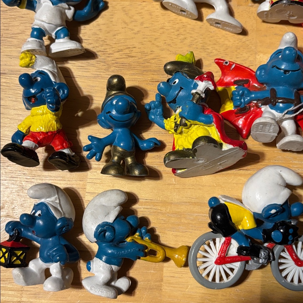 Set of 15 Vintage Smurfs Action Figures - Picture 5 of 5